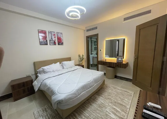 Unique Duplex Hotel Pool View